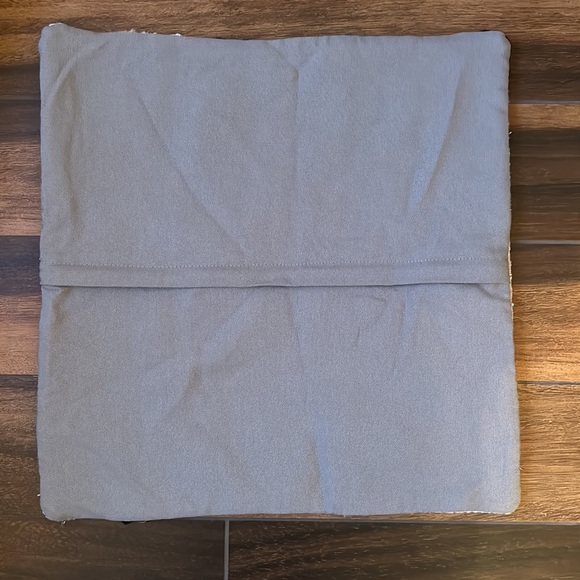 Vintage Turkish Pillow Cover - Picture 4 of 4